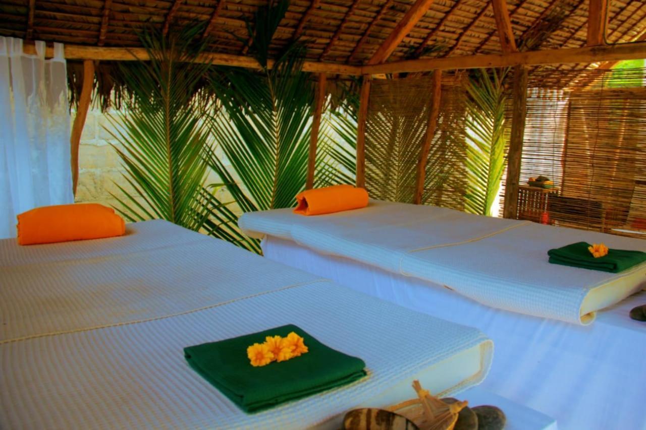 The Sanctuary Lodge Foulpointe Extérieur photo